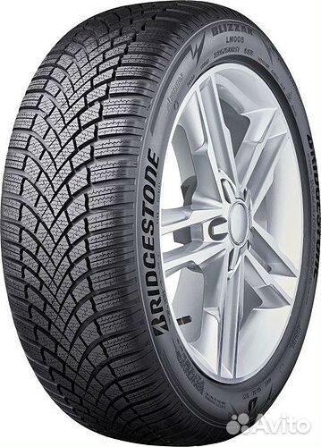 Bridgestone Blizzak LM005 DriveGuard 215/45 R18 93V