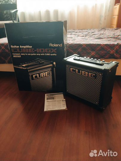 Комбик Roland Cube 10GX