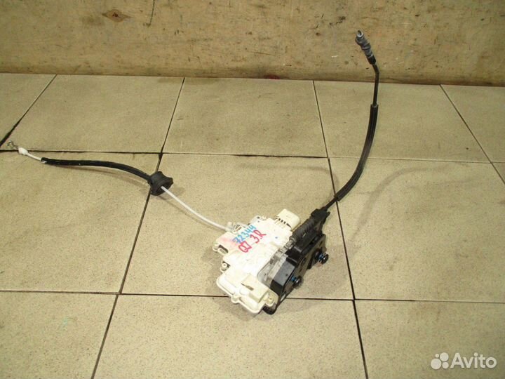 Замок двери задней правой Audi Q7 (4L)