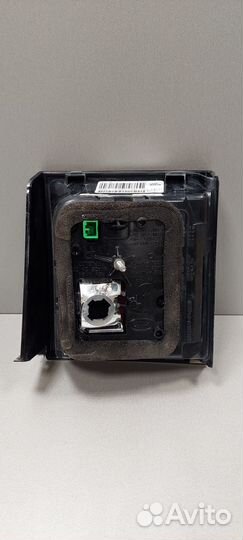 Фонарь задний правый Land Rover Discovery L550