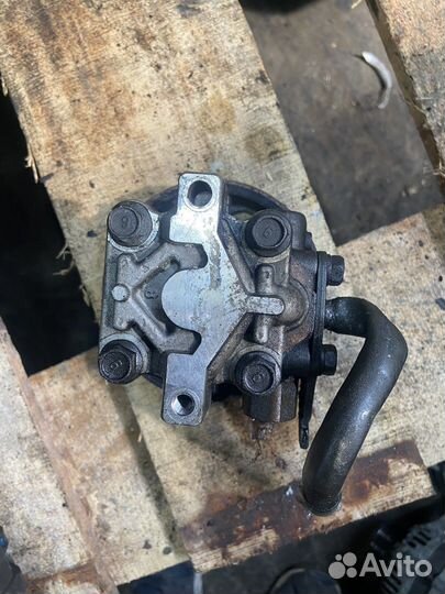 Насос гур 2.0 CRDi D4EA Hyundai Tucson 1 JM 04-10г