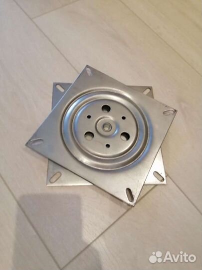 Механизм поворота