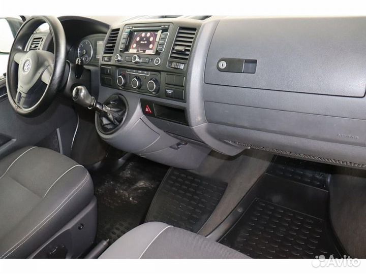 Volkswagen Multivan 2.0 МТ, 2010, 215 000 км