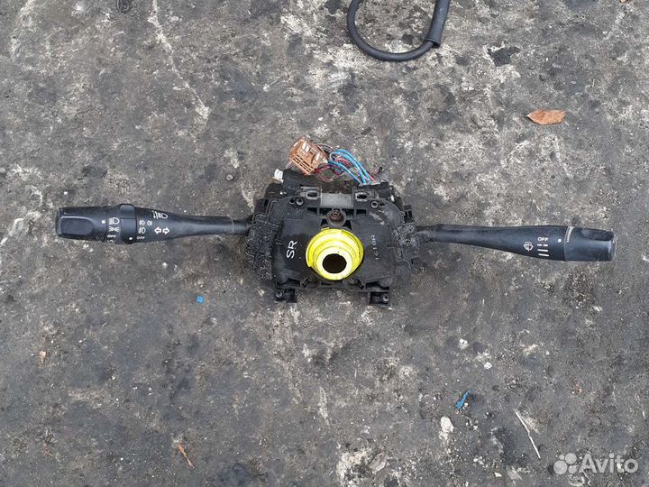 Подрулевой переключатель Nissan Maxima A33