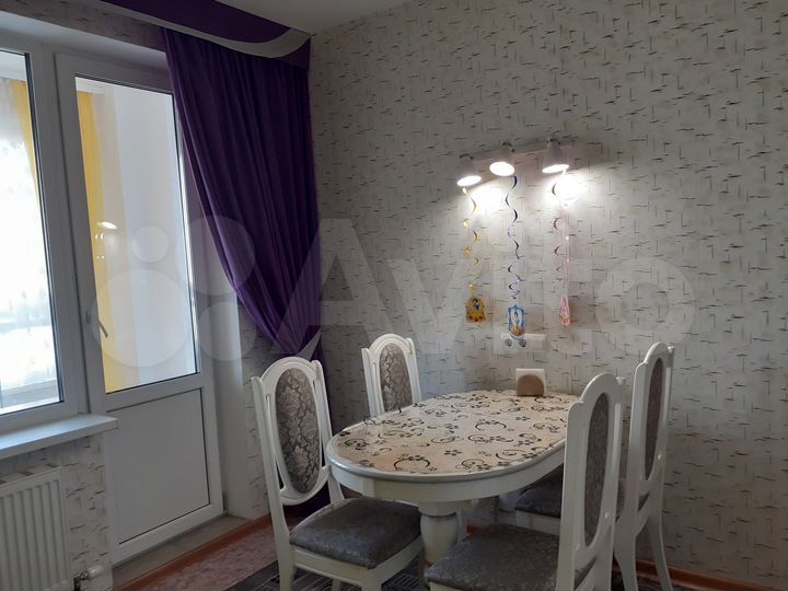 2-к. квартира, 71 м², 6/17 эт.