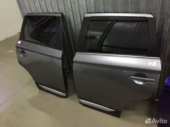 Дверь задняя Митсубиси Аутлендер 3