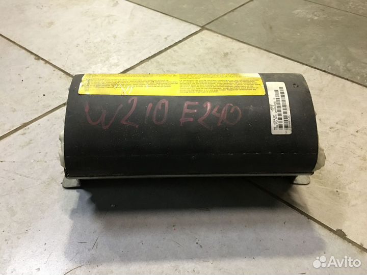 Подушка безопасности пассажира SRS mercedes W210