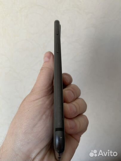 iPhone 8 Plus, 64 ГБ