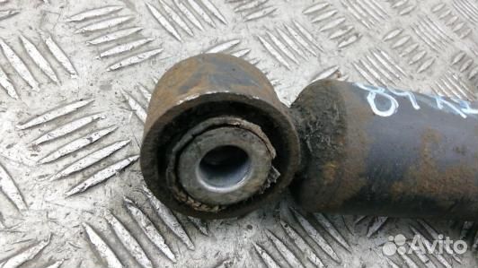 Амортизатор задней балки peugeot 5008 (84X22LX02)