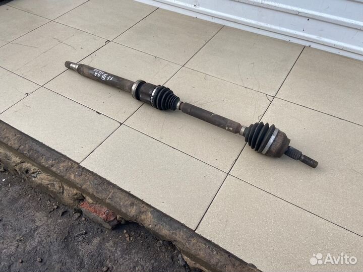 Привод передний правый МКПП Ford Focus 3