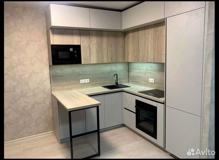 Кухня угловая новая