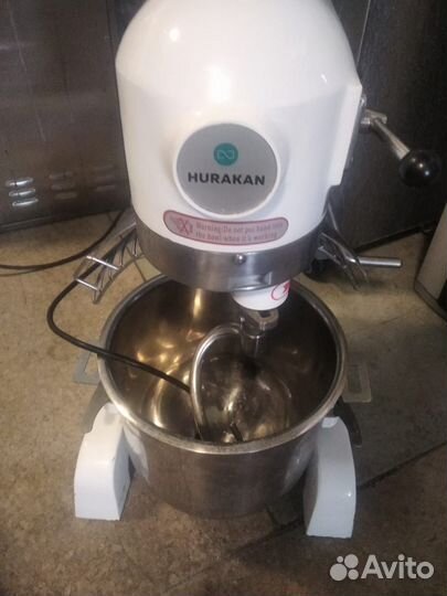 Миксер планетарный Hurakan