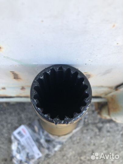 Карданный вал на ниву