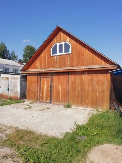 Гараж, > 30 м²