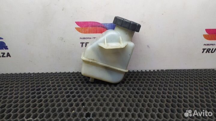 Бачок главного цилиндра сцепления