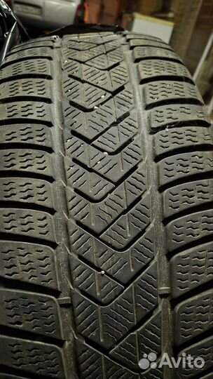 Pirelli Winter Sottozero 3 245/50 R19 105V