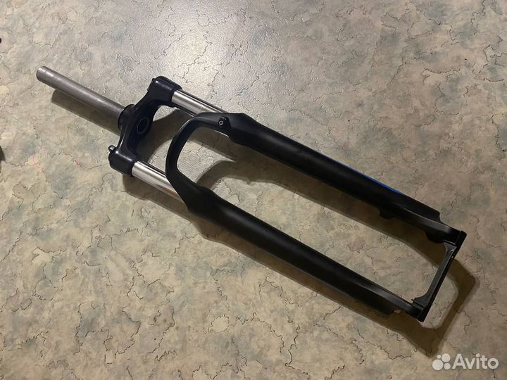 Вилка Suntour XCM 29 дюймов