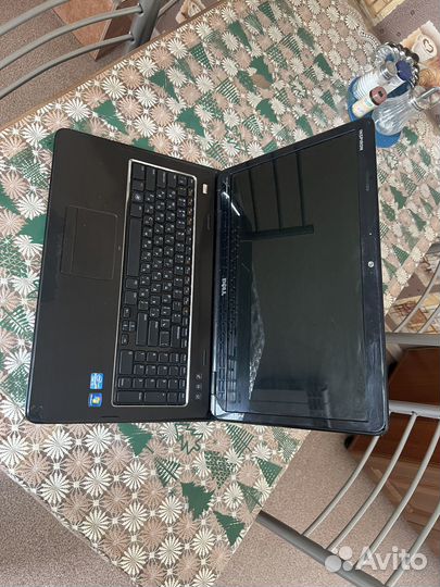 Ноутбук DeLL Inspiron N7110