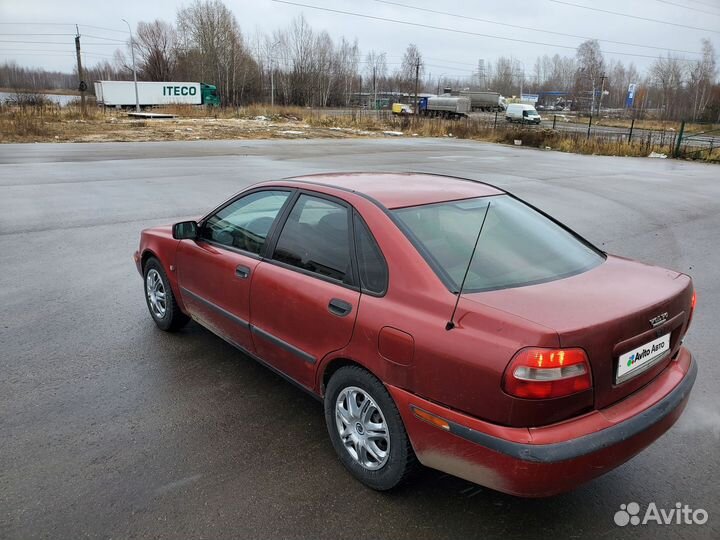 Volvo S40 1.6 МТ, 2002, 290 000 км