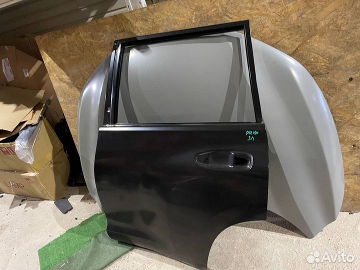 Задняя левая дверь Ленд крузер прадо 150