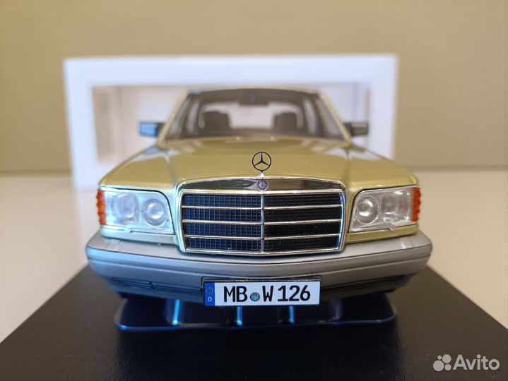 Mercedes 560 SEL W126 (85-91г) Светло- жел.зеленый