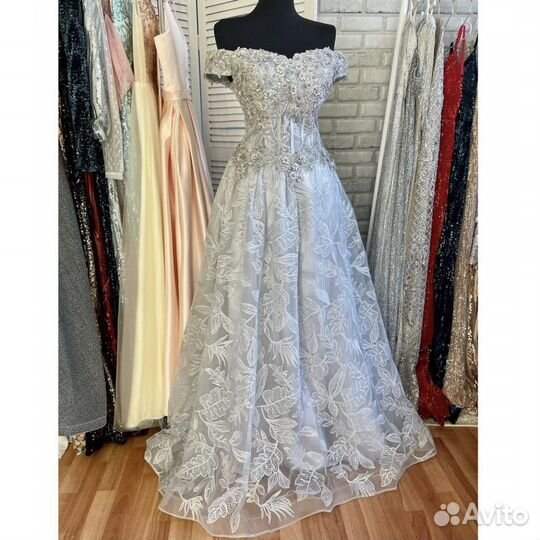 Вечернее платье в пол прокат