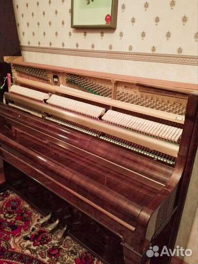 Пианино Weinbach