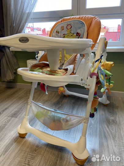 Стульчик для кормления brevi