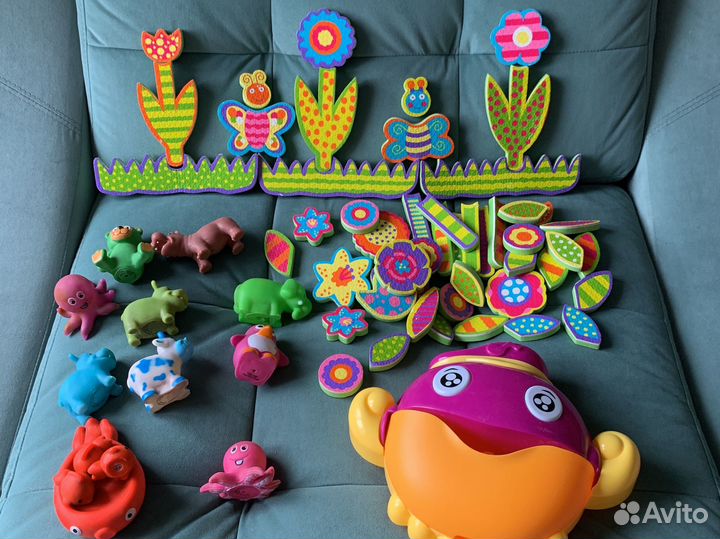 Игрушки для купания в ванной пакетом