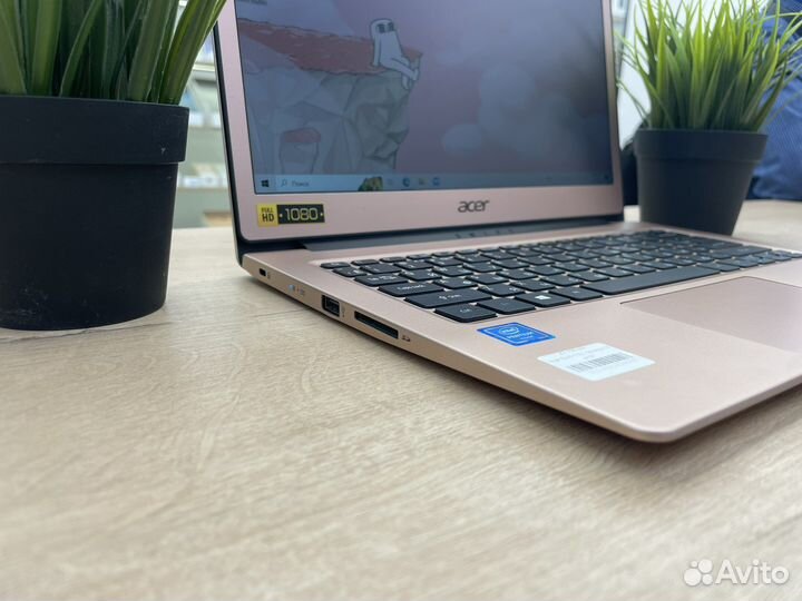 Ультрабук Acer Swift 4 ядра/SSD/FHD IPS