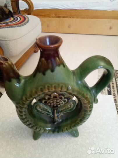 Кувшин-куманец Васильевской керамики