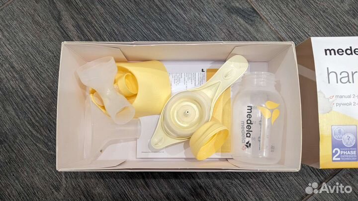 Молокоотсос medela ручной