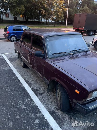 ВАЗ 2107 1.6 МТ, 2007, битый, 74 000 км