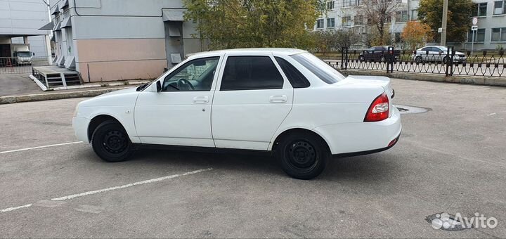 LADA Priora 1.6 МТ, 2010, 200 000 км