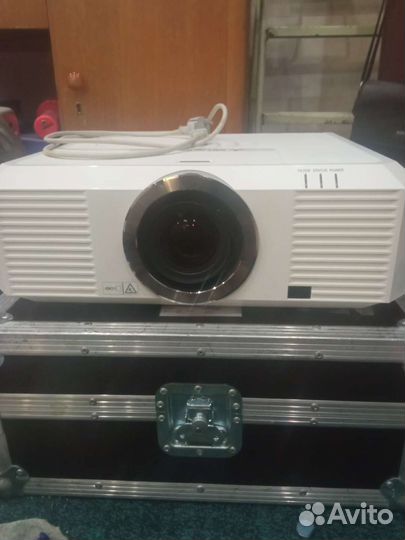 Проектор