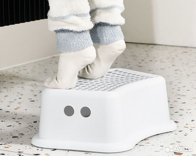 Детский табурет подставка ступенька в ванную