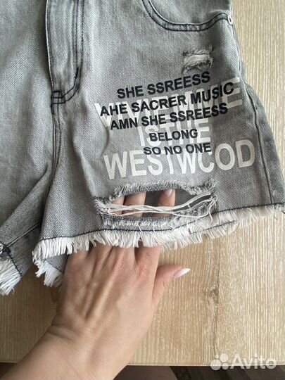 Шорты для худенькой девушки