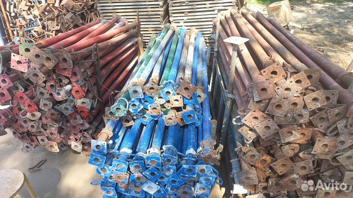 Стойка телескопическая для опалубки перекрытий