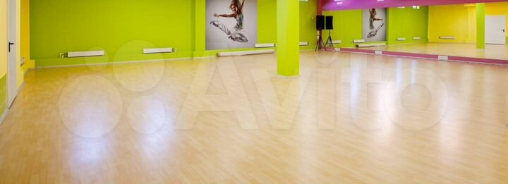 Торговая площадь, 69 м² студия танцев