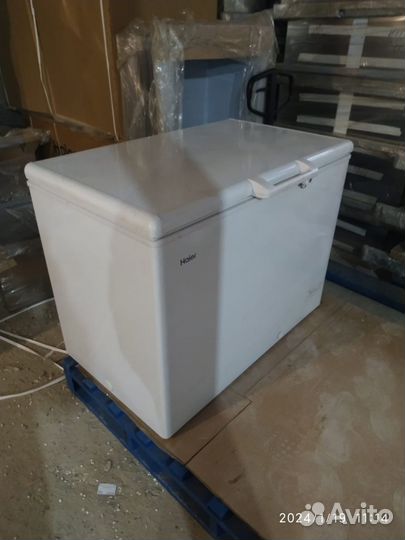 Морозильный ларь Бу