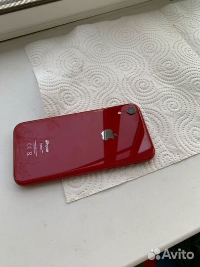 iPhone Xr, 64 ГБ
