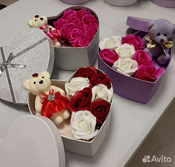 Букеты, подарки, наборы с мягкими игрушками