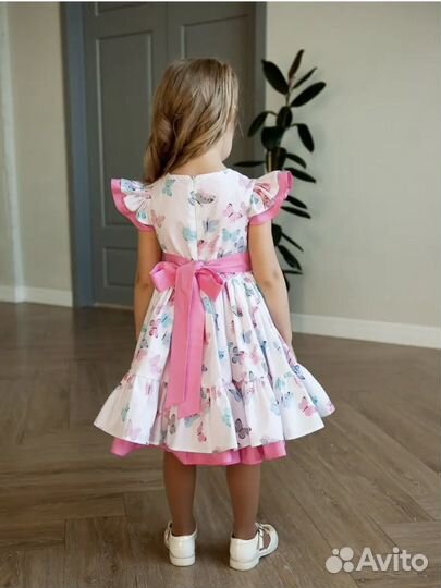 Платье на девочку