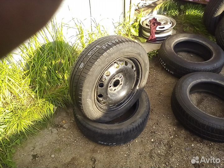 Колесо 185/60R15 Pirelli P-1 на VW Polo 5*100 1шт