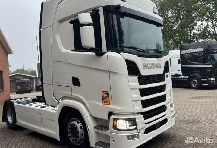 Pазбираем грузовик Scania 6 series с 2016