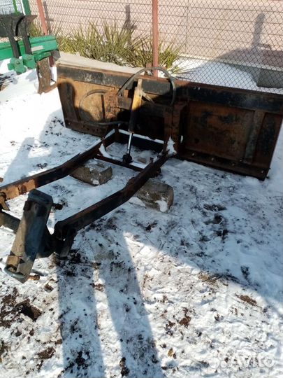 Отвал на трактор втз