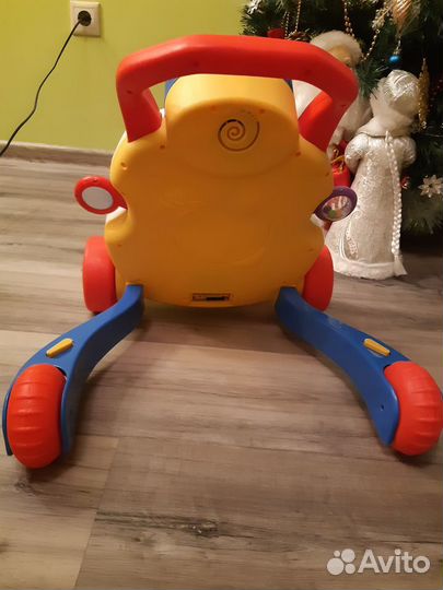 Игровой центр ходунки Chicco