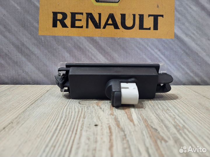 Подсветка номера фонарь Renault symbol