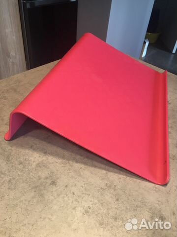 Подставка икеа розовая для ноутбука Икеа