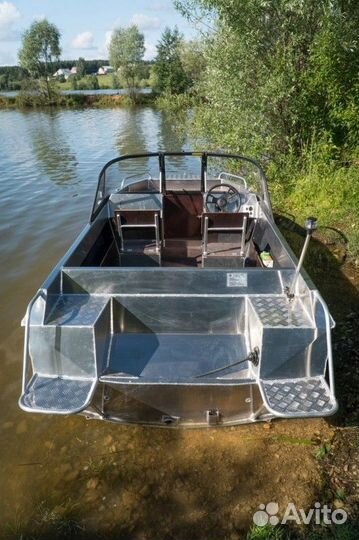 Алюминиевая моторная лодка Тактика-430 DC